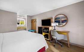 Days Inn By Wyndham Raleigh Midtown